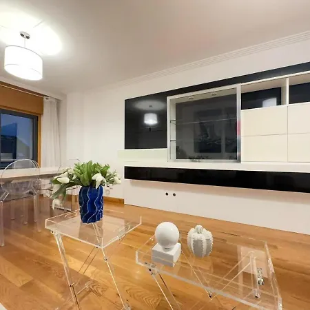 Piso Centro De 2 Apartamento